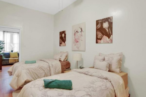 Spacious 2br W Private Yard